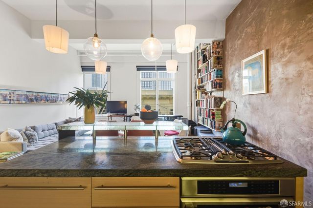 2 Mint Plaza 408, San Francisco, CA 94103