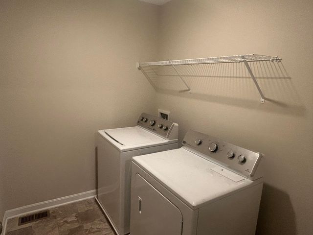6613 Constitution Way, Powell, OH 43065