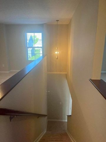 6613 Constitution Way, Powell, OH 43065