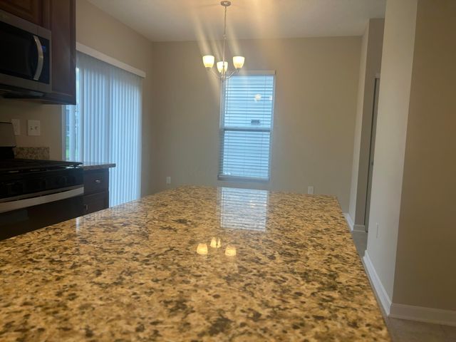 6613 Constitution Way, Powell, OH 43065