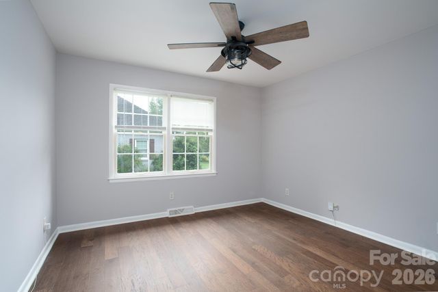 5742 faulconbridge Road, Charlotte, NC 28227