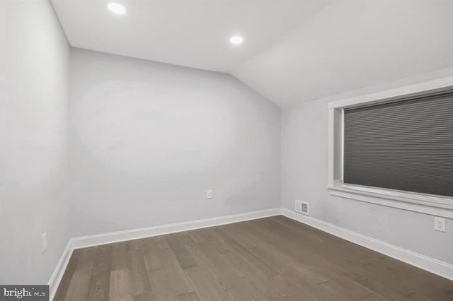 17 WINCHESTER DR, East Windsor, NJ 08520
