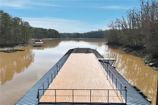 4227 Bayridge Drive, Gainesville, GA 30506