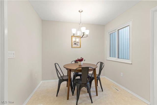 19341 Idlewood Trail, Strongsville, OH 44149