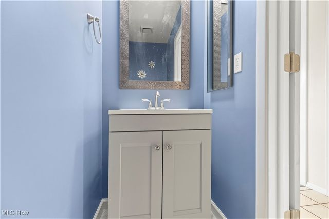 19341 Idlewood Trail, Strongsville, OH 44149