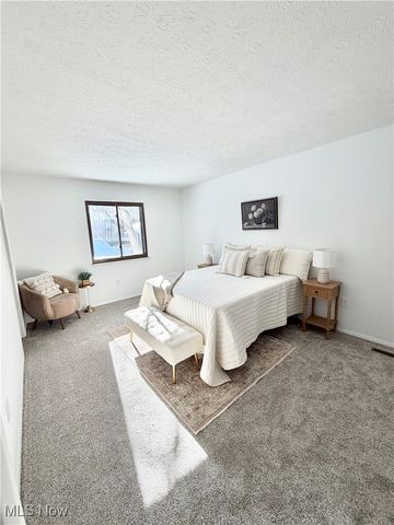 19341 Idlewood Trail, Strongsville, OH 44149