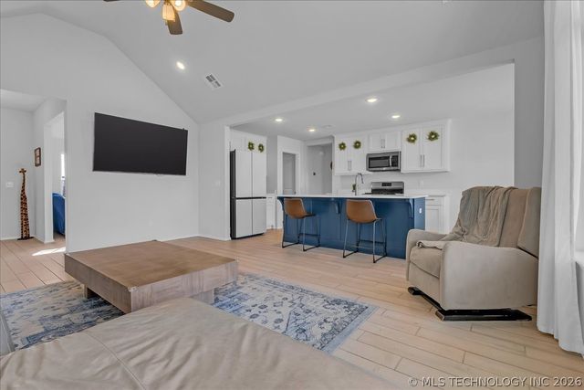 15502 S 34th East Avenue, Bixby, OK 74008