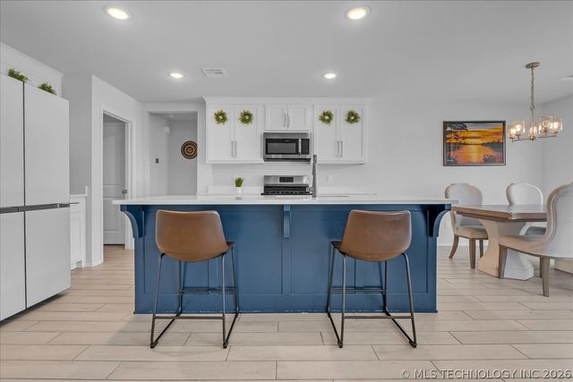 15502 S 34th East Avenue, Bixby, OK 74008