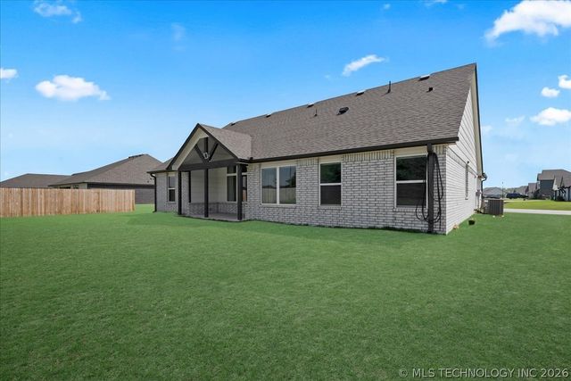 15502 S 34th East Avenue, Bixby, OK 74008