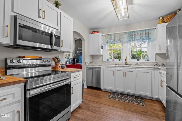 222 E Nash Street, Spring Hope, NC 27882