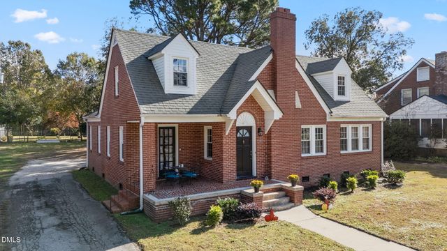 222 E Nash Street, Spring Hope, NC 27882