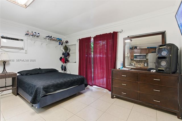 15490 SW 209th Ave, Miami, FL 33187
