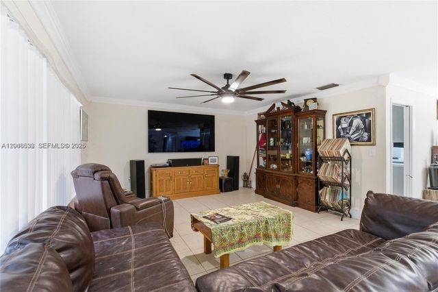 15490 SW 209th Ave, Miami, FL 33187