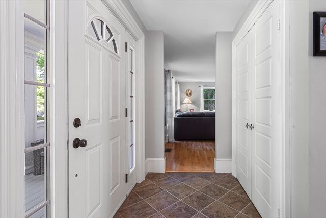 60 Prospect Street, Ipswich, MA 01938