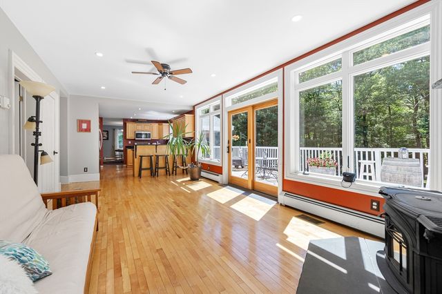 60 Prospect Street, Ipswich, MA 01938