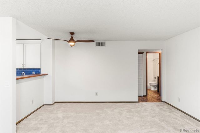 5702 W Asbury Place 102, Lakewood, CO 80227