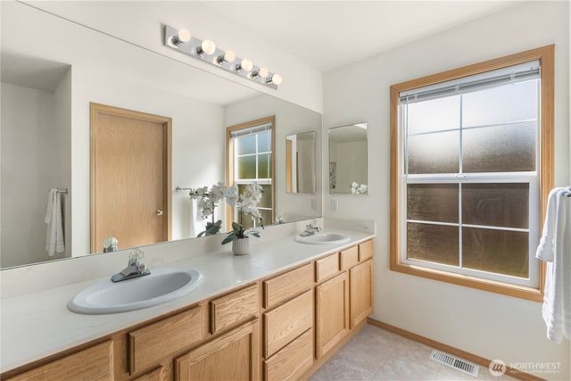 2229 SE 2nd Court, Renton, WA 98056