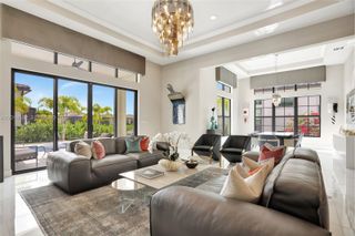 8044 Ironwood Way, Parkland, FL 33067