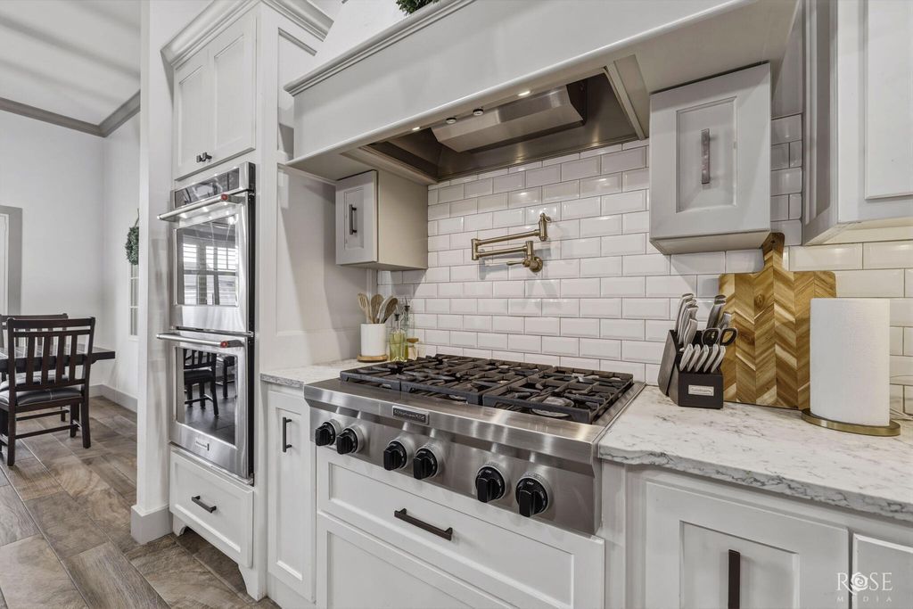 Image 18 of property listing at 4750 Shadow Creek Drive, San Angelo, TX 76904