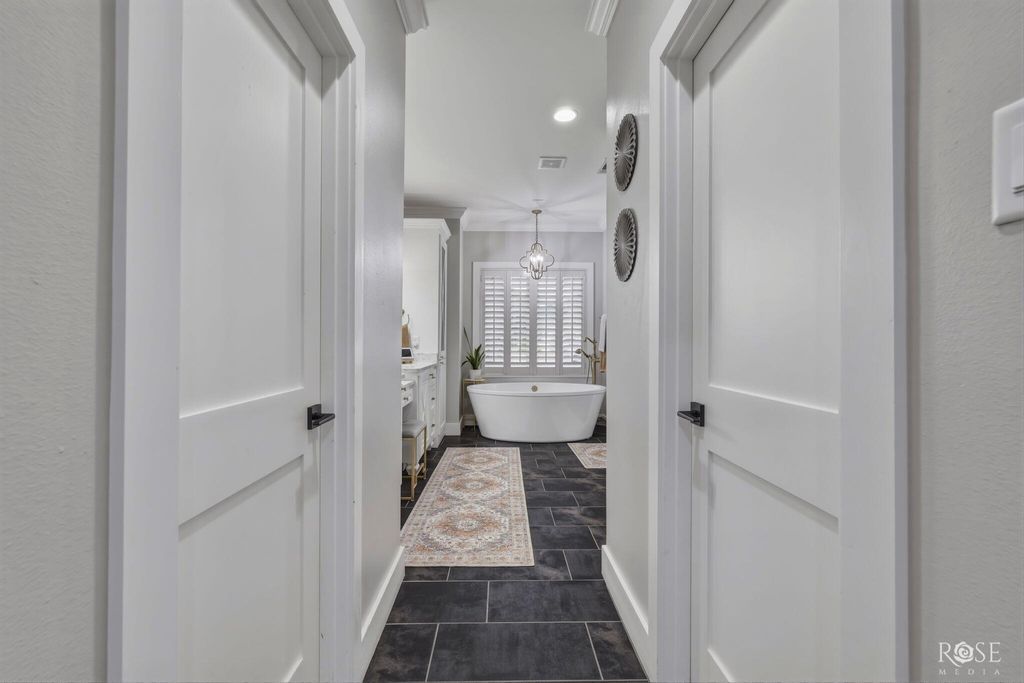 Image 27 of property listing at 4750 Shadow Creek Drive, San Angelo, TX 76904