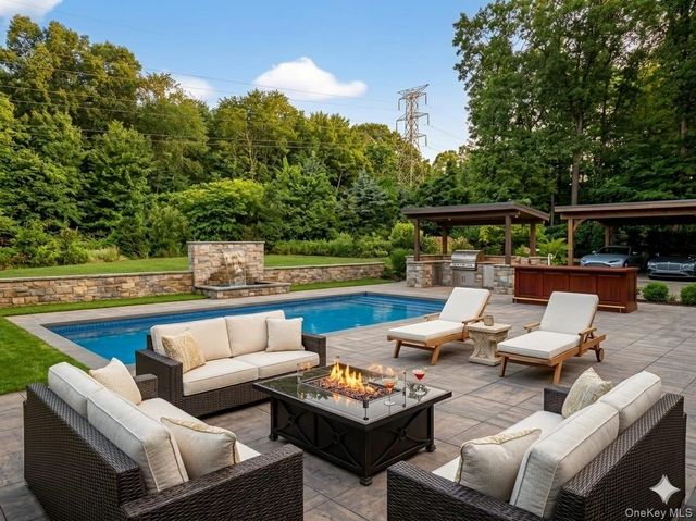 408 Buena Vista Road, New City, NY 10956