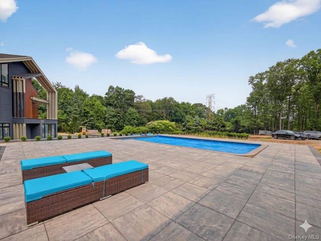 408 Buena Vista Road, New City, NY 10956