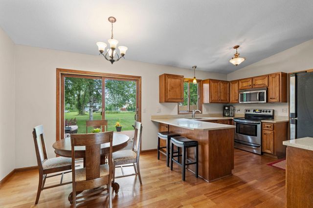 1555 Lamotte Circle, Centerville, MN 55038