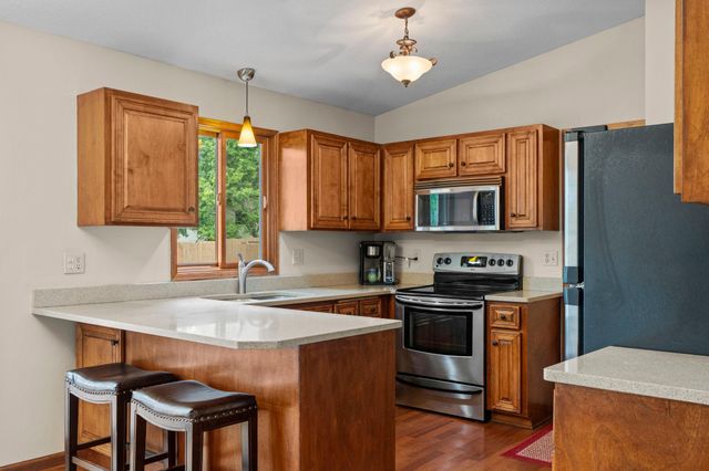 1555 Lamotte Circle, Centerville, MN 55038