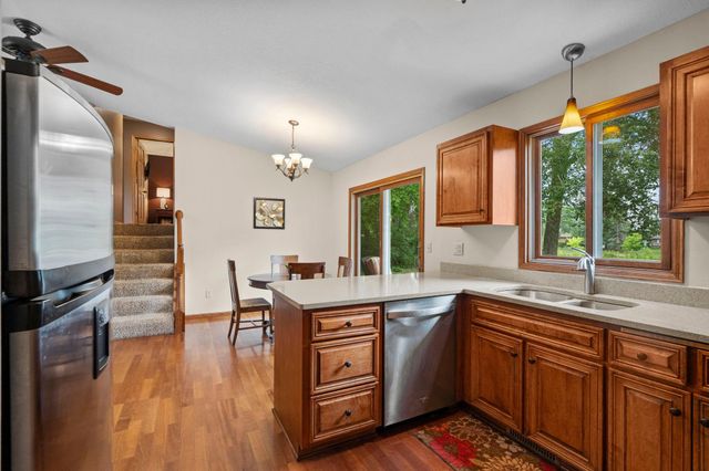 1555 Lamotte Circle, Centerville, MN 55038