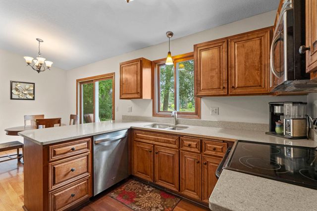 1555 Lamotte Circle, Centerville, MN 55038