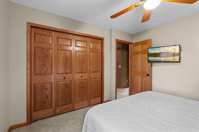 1555 Lamotte Circle, Centerville, MN 55038