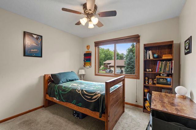 1555 Lamotte Circle, Centerville, MN 55038