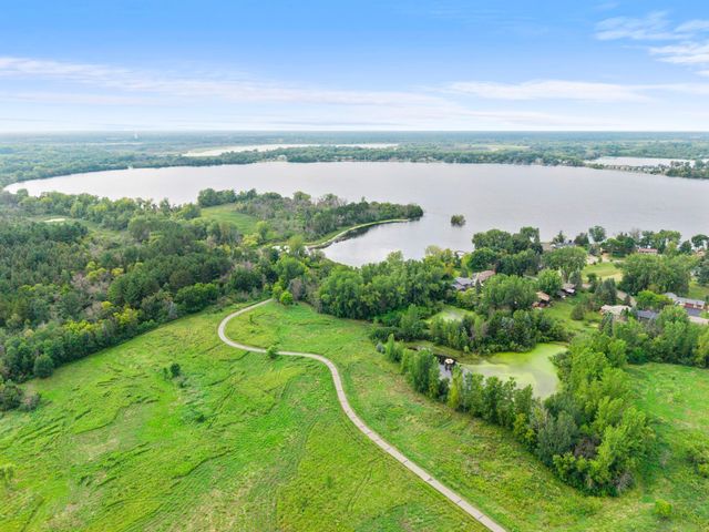 1555 Lamotte Circle, Centerville, MN 55038