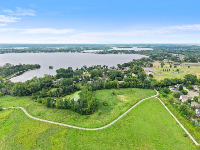 1555 Lamotte Circle, Centerville, MN 55038