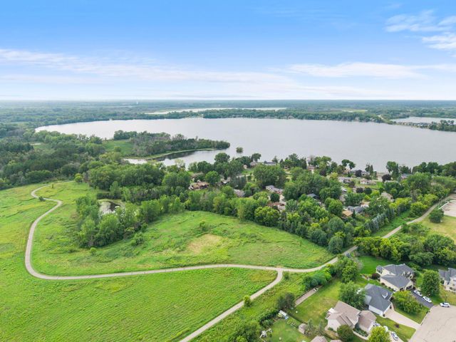 1555 Lamotte Circle, Centerville, MN 55038