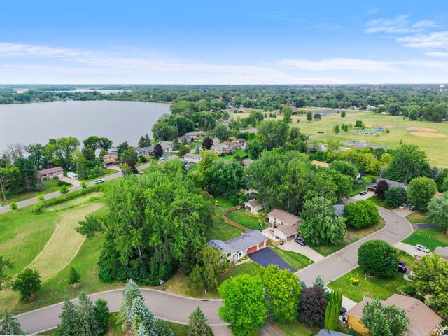 1555 Lamotte Circle, Centerville, MN 55038