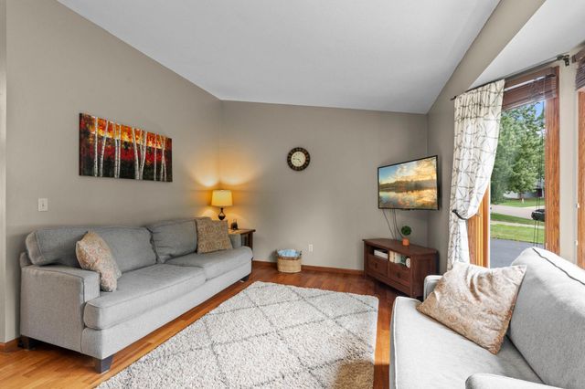 1555 Lamotte Circle, Centerville, MN 55038