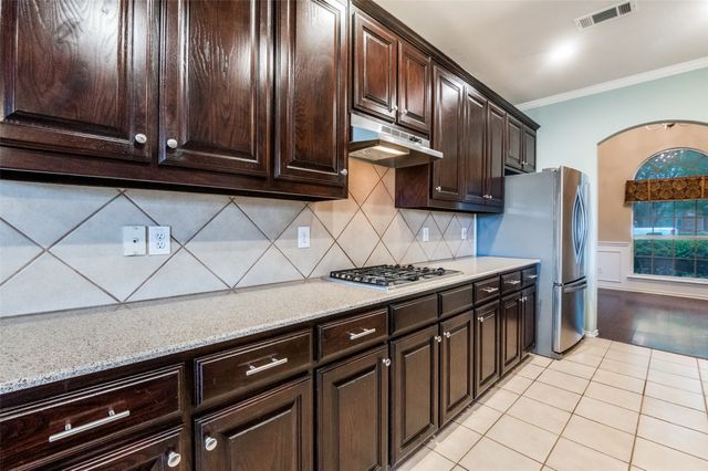 10400 Vintage Drive, Fort Worth, TX 76244