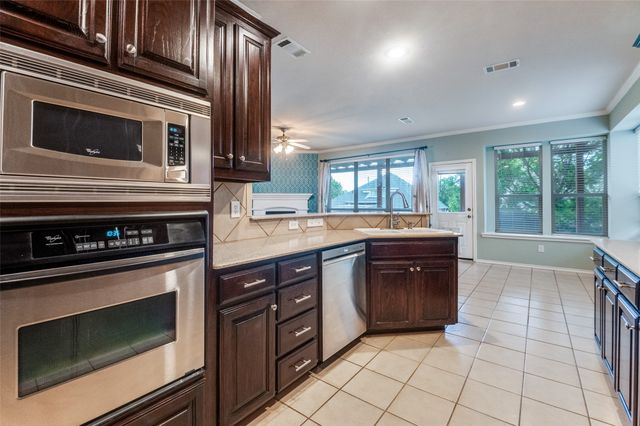 10400 Vintage Drive, Fort Worth, TX 76244