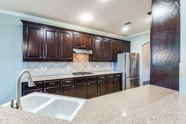 10400 Vintage Drive, Fort Worth, TX 76244