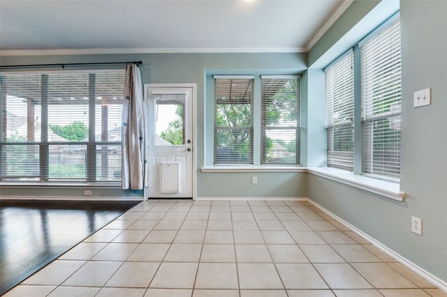 10400 Vintage Drive, Fort Worth, TX 76244