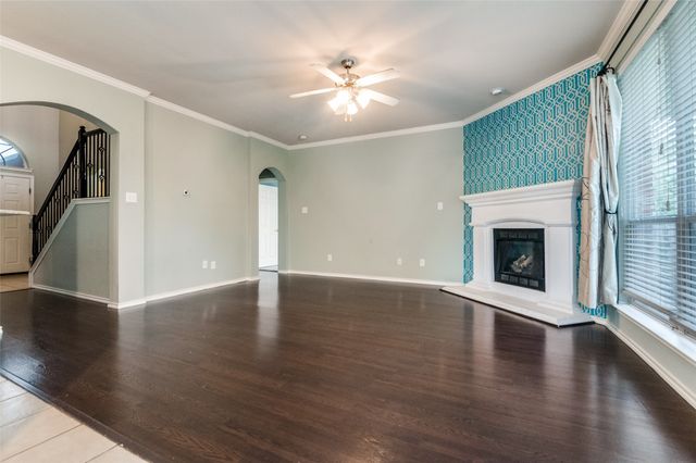 10400 Vintage Drive, Fort Worth, TX 76244