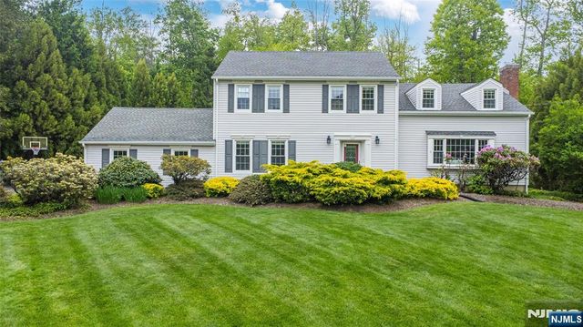 23 Pepperidge Road, Morris Township, NJ 07960