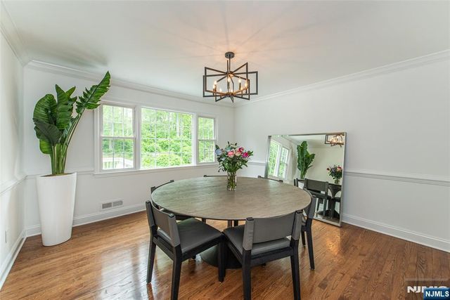 23 Pepperidge Road, Morris Township, NJ 07960