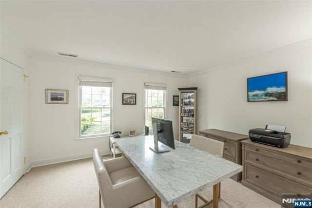 23 Pepperidge Road, Morris Township, NJ 07960