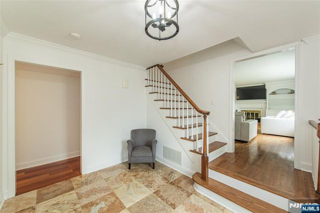 23 Pepperidge Road, Morris Township, NJ 07960