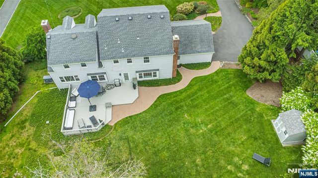 23 Pepperidge Road, Morris Township, NJ 07960