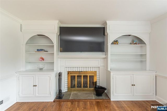 23 Pepperidge Road, Morris Township, NJ 07960