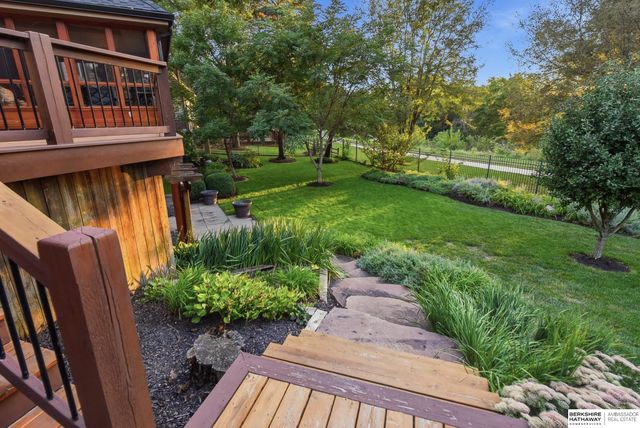 754 N 164th Street, Omaha, NE 68118