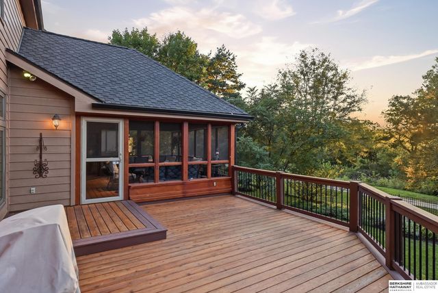 754 N 164th Street, Omaha, NE 68118